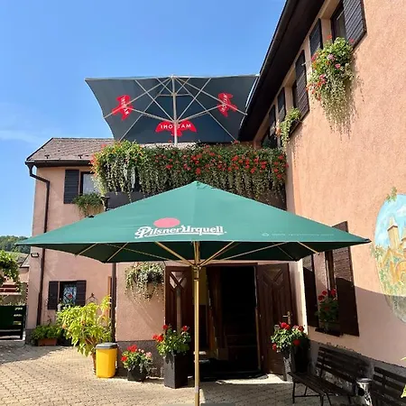 Πανσιόν Restaurace A Na Ruzku *